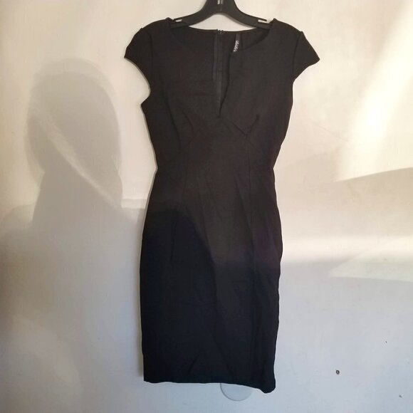 Lulu's Black Bodycon Deep V Neck Cap Short Sleeve Dress Size XS - Picture 1 of 9